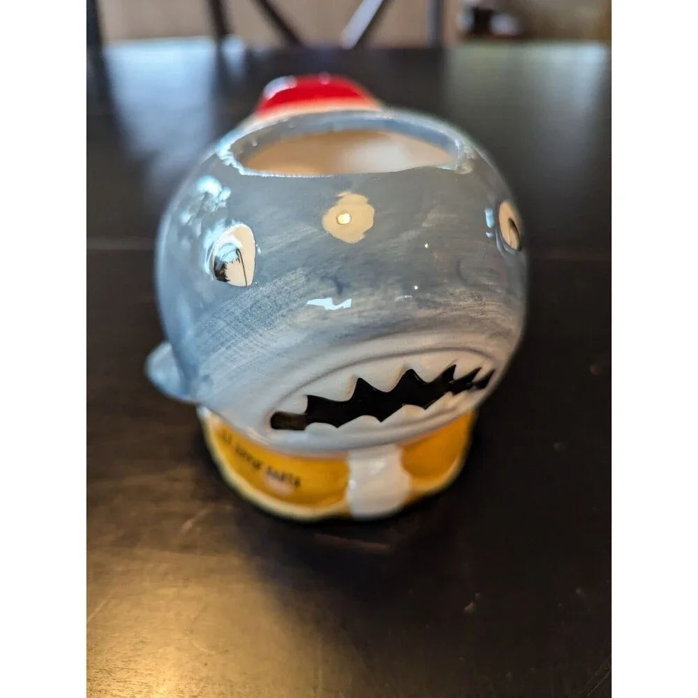 Beach Bum Berry Sippin Santa Santa Shark Ceramic Tiki Mug 2023 New In Box